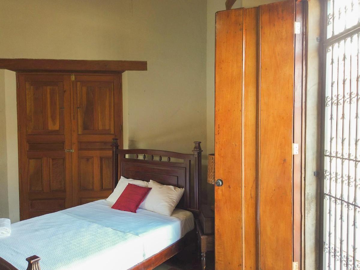 Vakantiehuis Colonial Charm With Private Pool Steps From Plaza Granada