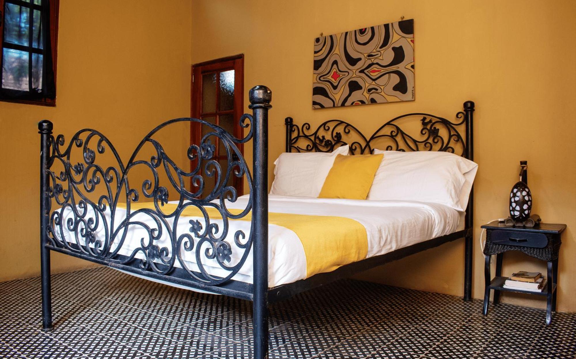 Colonial Charm With Private Pool Steps From Plaza Vakantiehuis Granada